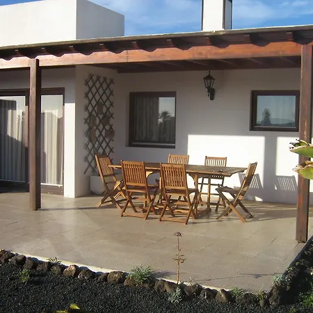 Villalia Burgado Aguaviva Playa Blanca (Lanzarote)